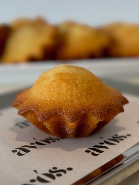 Portugese bakkerij Avós in Rotterdam-Zuid met pastéis de nata en galão